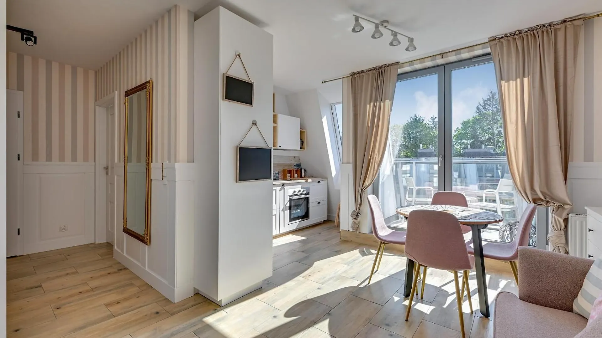 Comfort Apartments Dolny Sopot Poland
